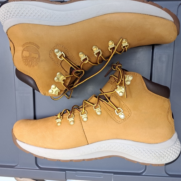 COPY - Timberland Mens Boots - Picture 1 of 6